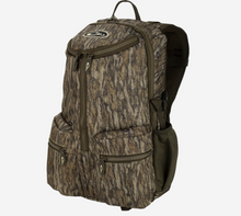 Load image into Gallery viewer, Drake Vertical Zip Daypack
